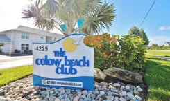 The+Colony+Beach+Club