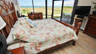 Primary+Bedroom+with+Incredible+View