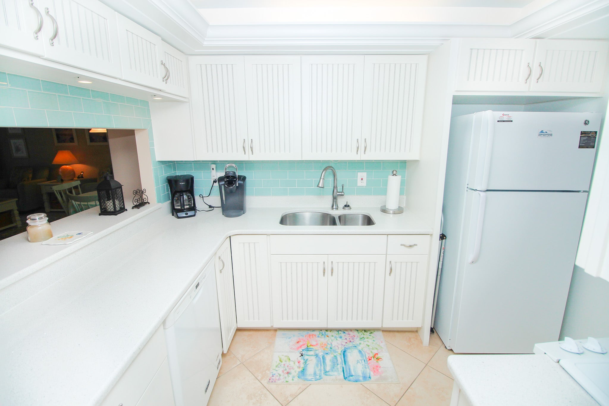 Kitchen with Teal Hues