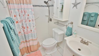 Coastal+Bathroom
