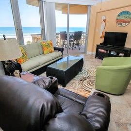 See the ocean from the sofa