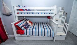 Bunk+beds+with+stairs