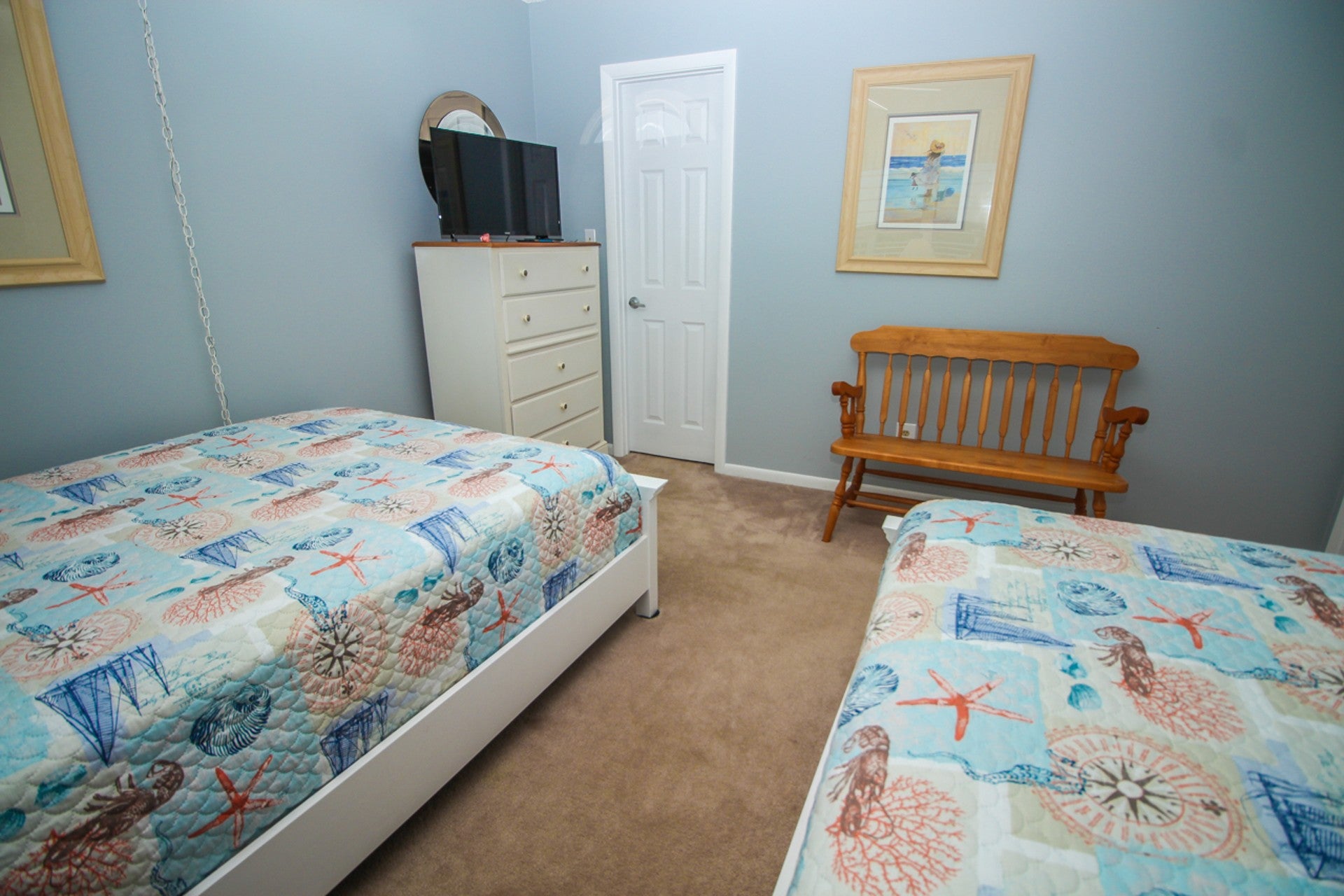 Additional Seating in Second Bedroom
